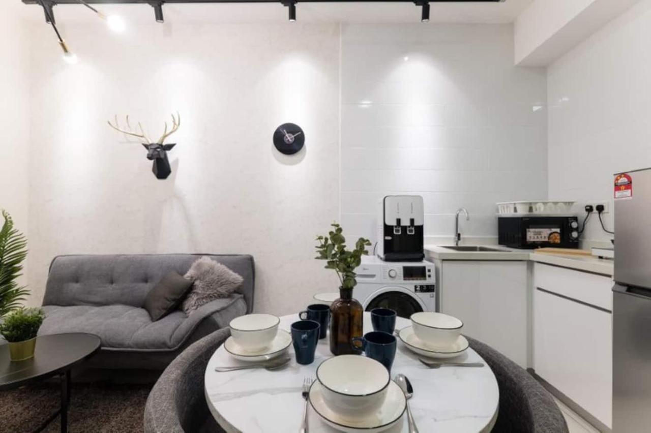 Arte Mont Kiara 3Pax Jacuzzi Pool Gym Near Mitec Matrade Leilighet Kuala Lumpur Eksteriør bilde